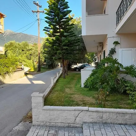 Gatsoulis Pensión Nydri (Lefkada)